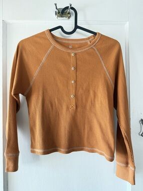 GAP Kids Rust Orange Waffle Henley Top